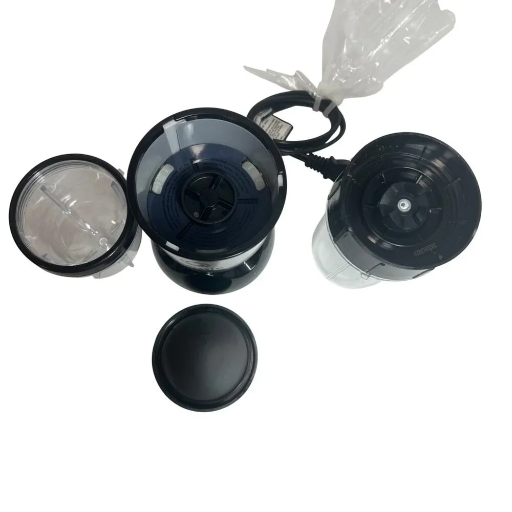 Magic Bullet Mini compact personal blender and accessories - Picture 4 of 8